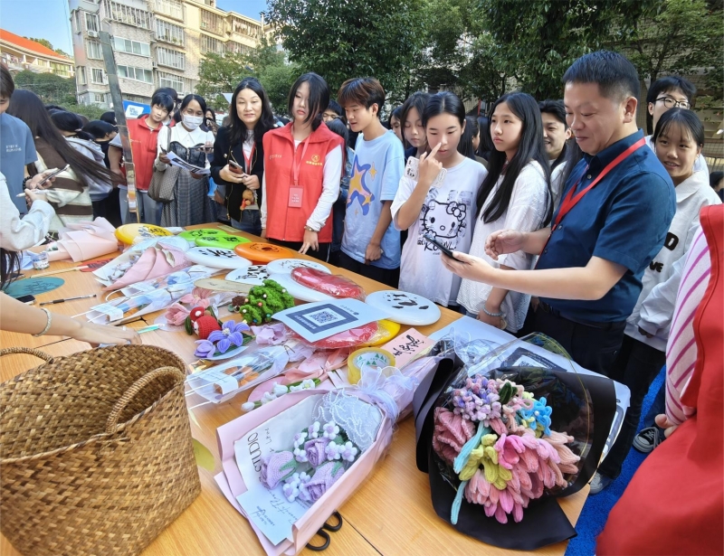 工艺美术系2.jpg
