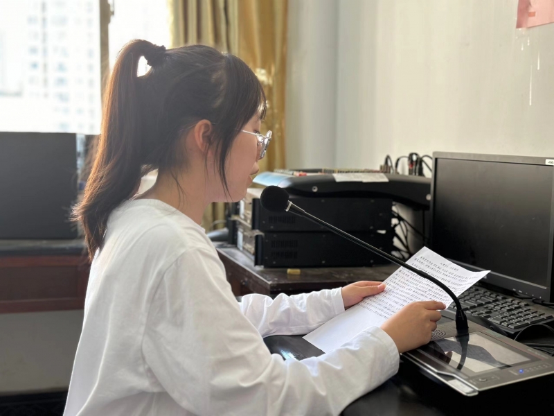 3-播音主持社2.jpg